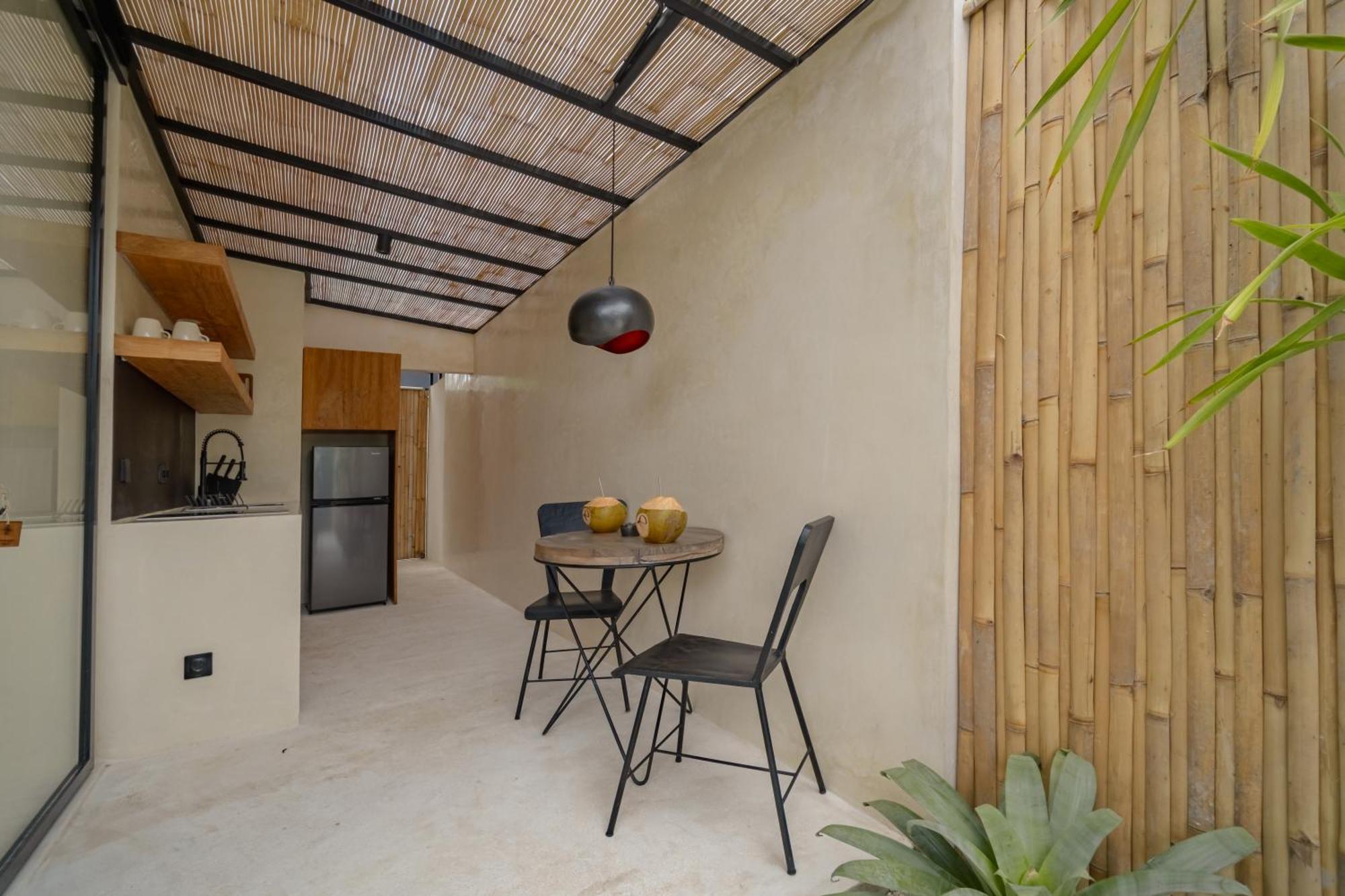 Elemen Uluwatu Villas Exteriör bild
